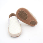 Scotts - White