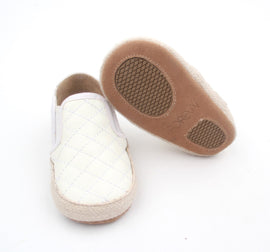 Scotts - White