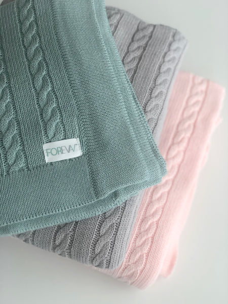 Luxury Cable Knit Blanket