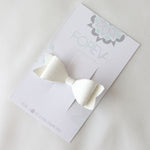 Fine Glitter Bows